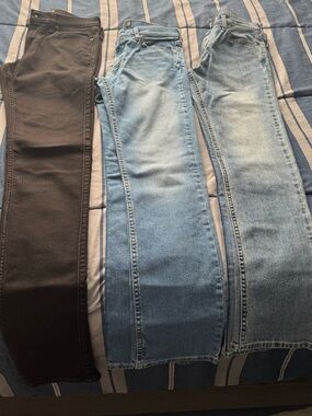 Hollister Men's Skinny Jeans - Black and Light Blue Washes